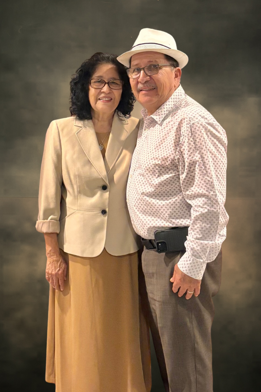 Pastors Roberto & Rebecca Solorio
